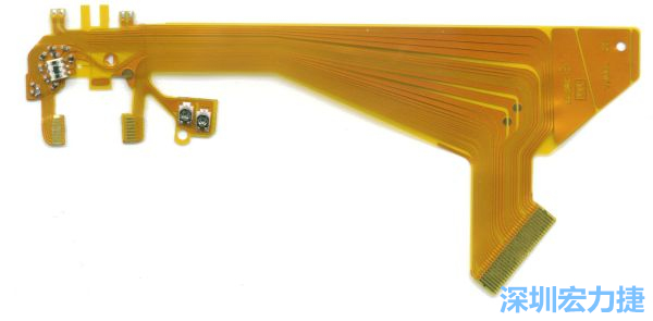針對(duì)消費(fèi)性電子產(chǎn)品的外型設(shè)計(jì)，F(xiàn)PC可以做任意形狀的適應(yīng)性線路設(shè)計(jì)。