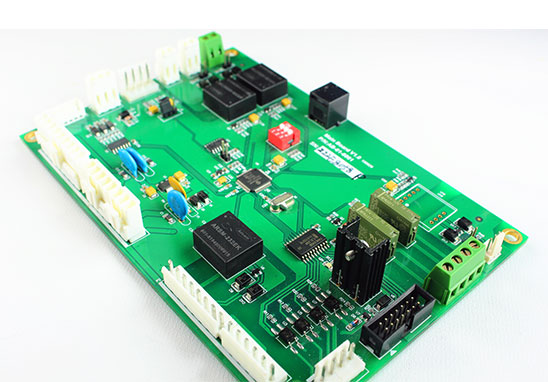 PCB布局：熱敏設(shè)備放置在冷空氣區(qū)域中，溫度測(cè)量設(shè)備放置在最熱的位置